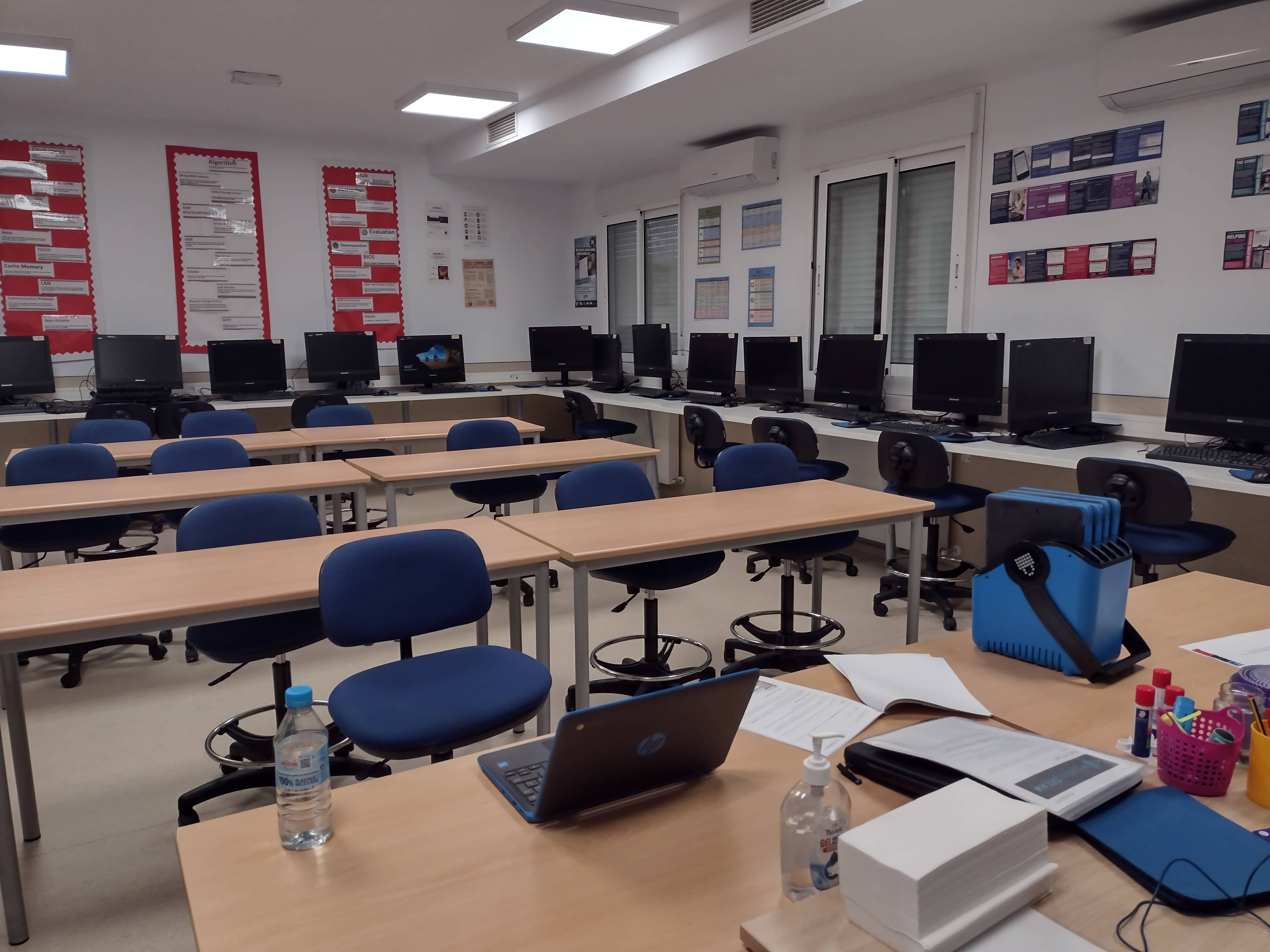 CodingSTEAM classroom learning space